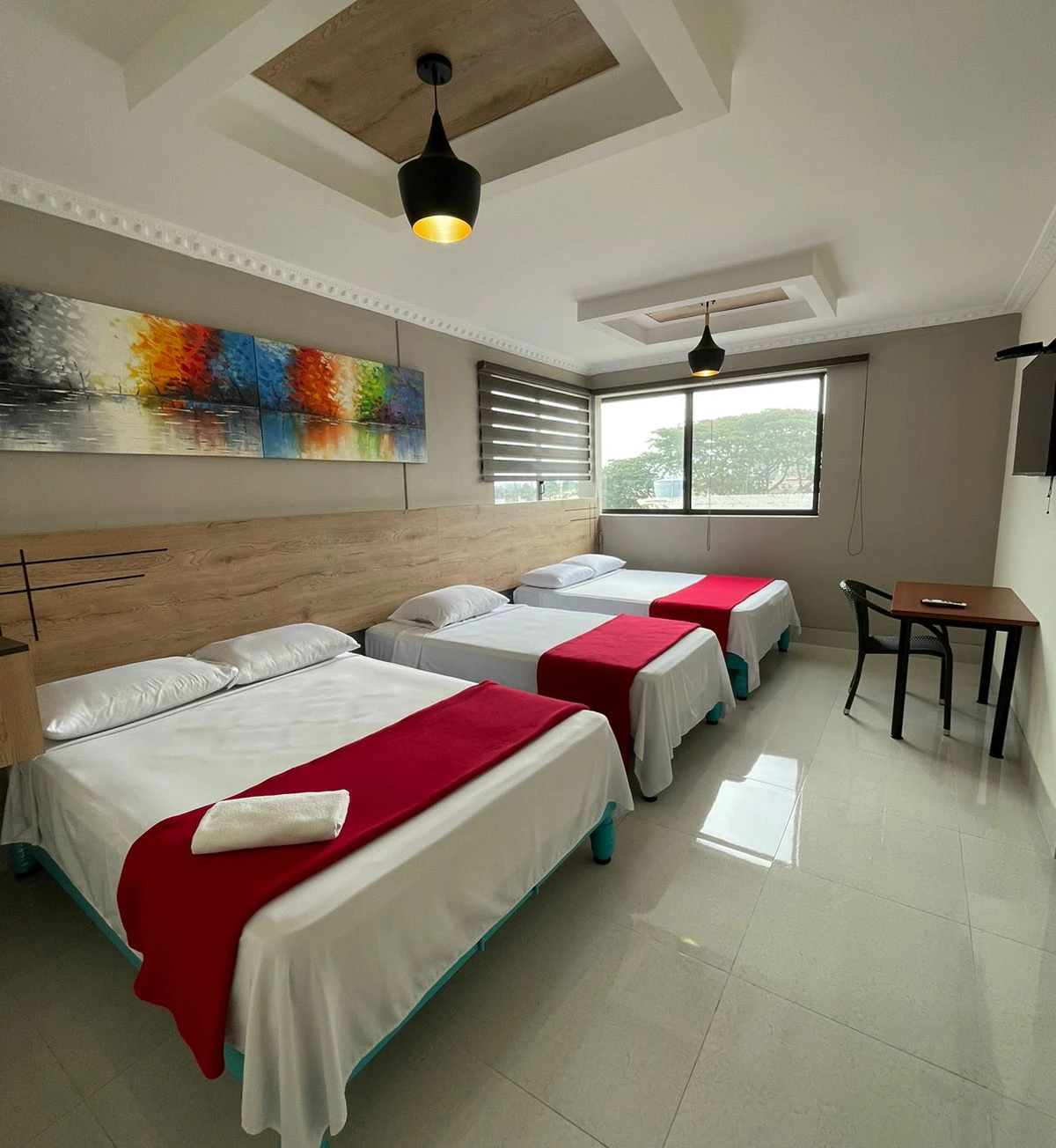 habitacion triple en murali hotel guayaquil